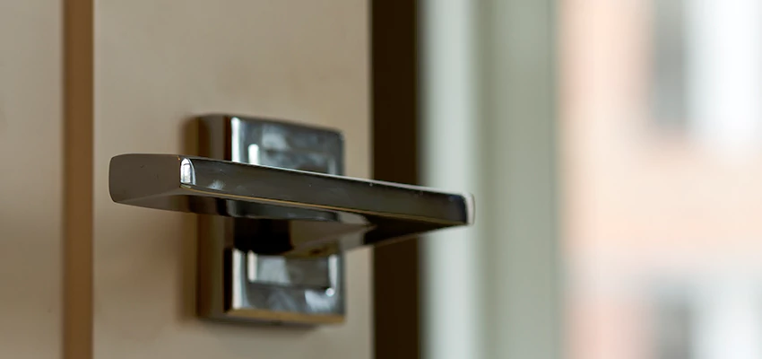 Door Lever Knob Repair in Wilton, California