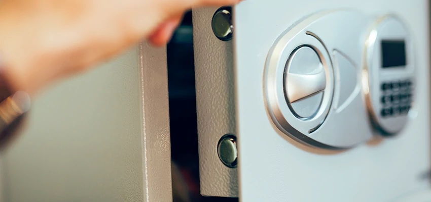Fingerprint Safe Openers in Wilton, CA