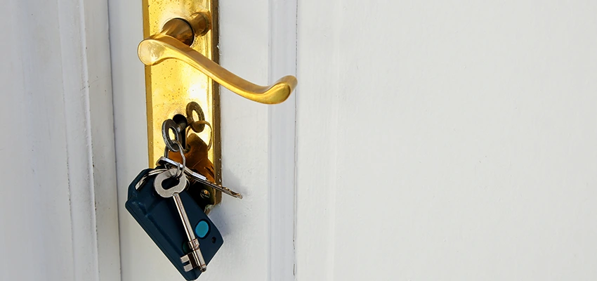 Broken Door Key Extraction in Wilton, CA