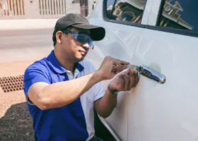 Car Locksmith in Wilton, CA